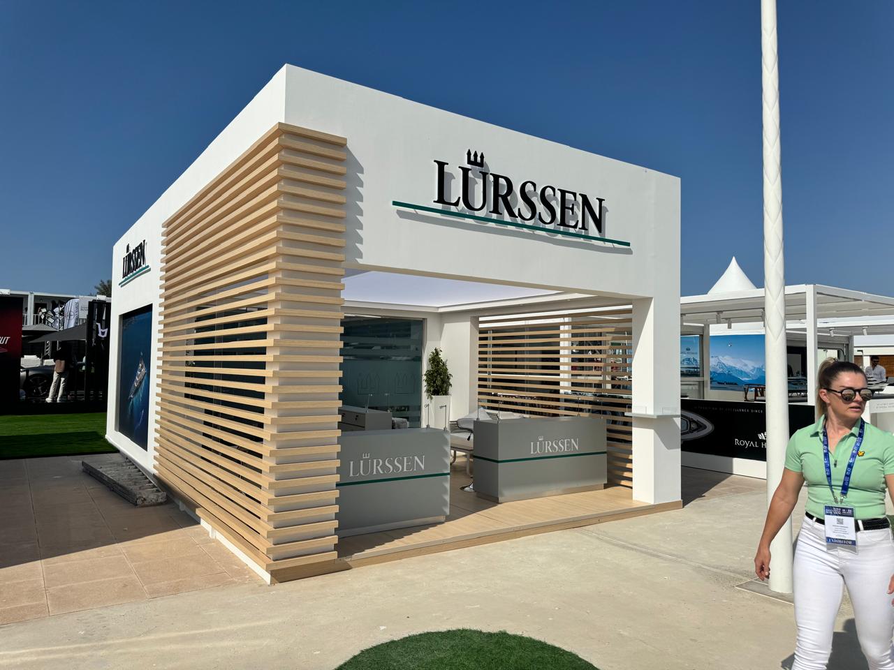 Service - MALL KIOSK